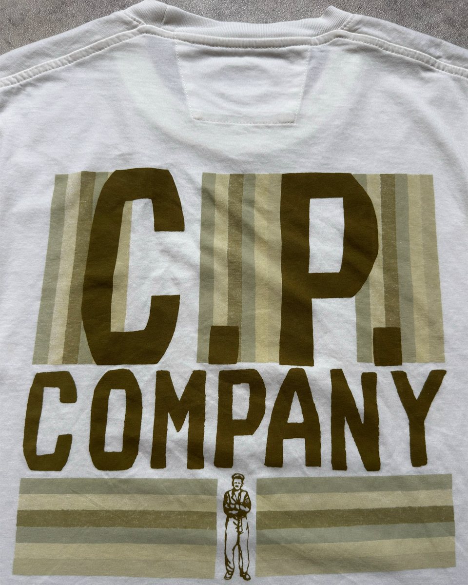 C.P. Company Ivory Back Print Tee — photo 2 sur 6
