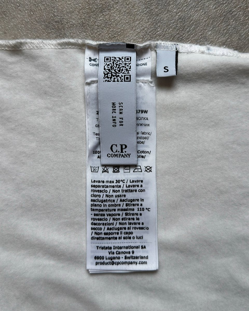 C.P. Company Ivory Back Print Tee — photo 5 sur 6