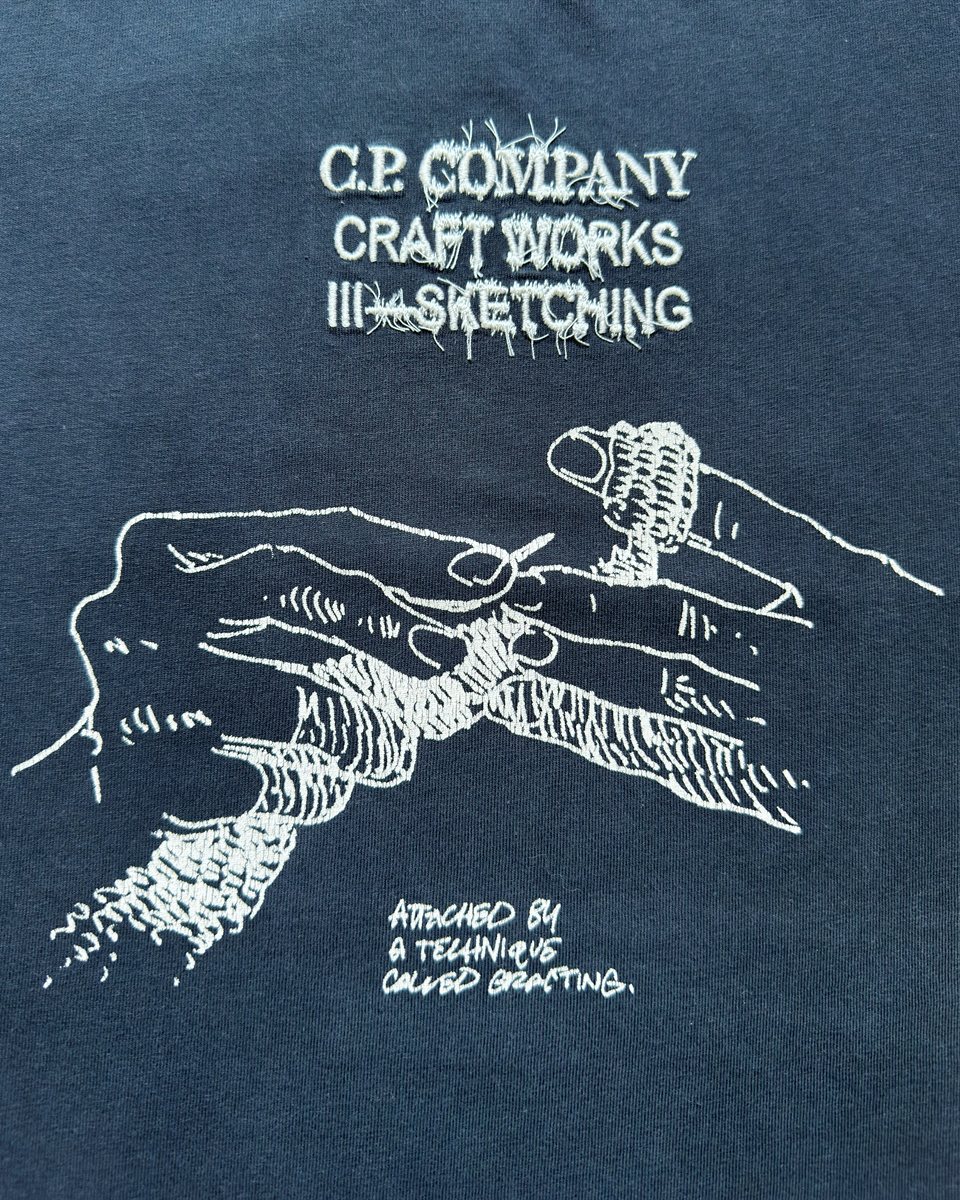 C.P. Company Sketching Print Tee — photo 2 sur 6