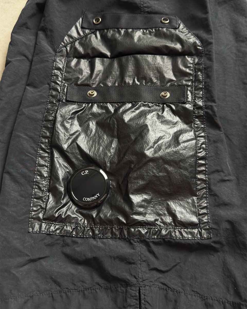 C.P. Company Nylon Logo Shorts — photo 4 sur 8