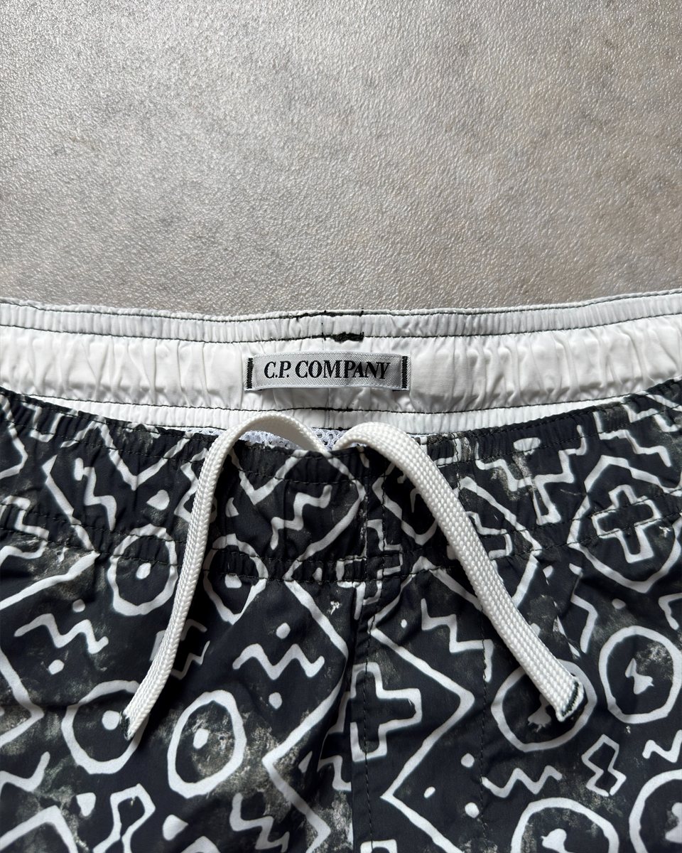 C.P. Company Printed Swim Shorts — photo 3 sur 7