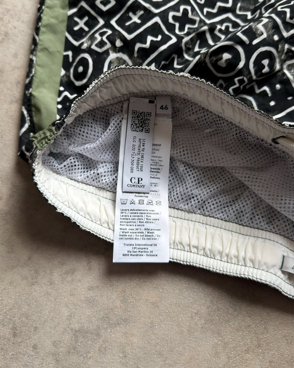 C.P. Company Printed Swim Shorts — photo 5 sur 7