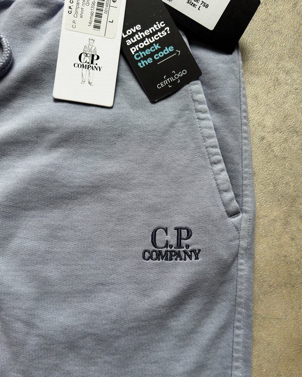 C.P. Company Fleece Sweat Shorts — photo 3 sur 7